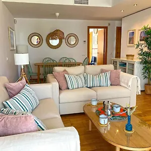 holiday-home-in-residencial-playa-fontanilla-with.es-andalucia.com/